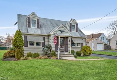 136 Vreeland Ave Boonton Town NJ 07005-2323