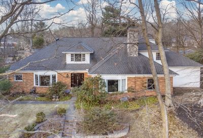 22 Elsway Rd Millburn Twp. NJ 07078-1617
