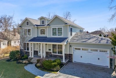 219 Bogert Pl Paramus Boro NJ 07652-4403