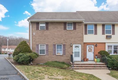 322 Richard Mine Rockaway Twp. NJ 07885-1803