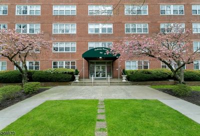 926 Bloomfield Ave Glen Ridge Boro Twp. NJ 07028-1309