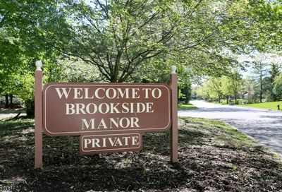 6 Sandburg Ct Mahwah Twp. NJ 07430-3167