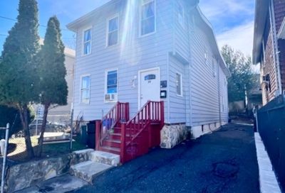 53 Linden St Passaic City NJ 07055-2711