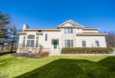 39 Boland Dr West Orange Twp. NJ 07052-3674