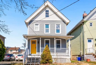14 Howard St North Plainfield Boro NJ 07060-4013