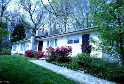 1385 Pleasant Valley Way West Orange Twp. NJ 07052-1304