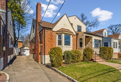 354 Salem Rd Union Twp. NJ 07083-9208