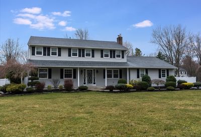 3 Unami Ln Scotch Plains Twp. NJ 07076-2933