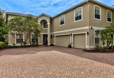 11728 Pintail Ct Naples FL 34119