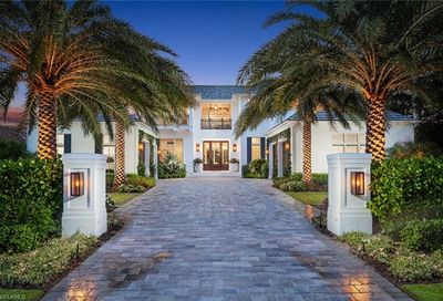 3300 Fort Charles Dr Naples FL 34102