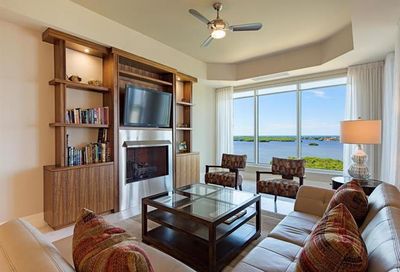 4851 Bonita Bay Blvd Bonita Springs FL 34134