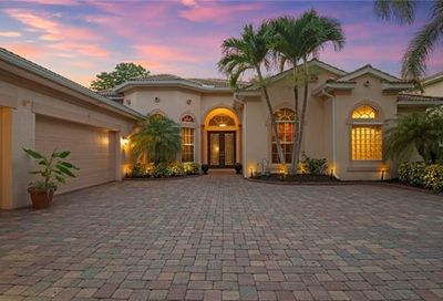 19476 La Serena Dr Estero FL 33967