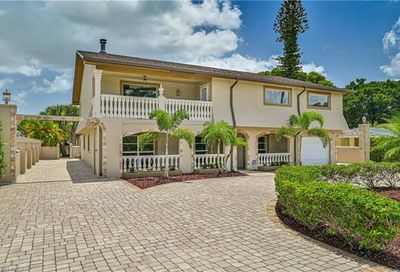 1434 Alhambra Dr Fort Myers FL 33901