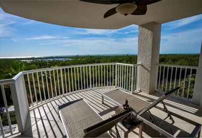 6849 Grenadier Blvd Naples FL 34108