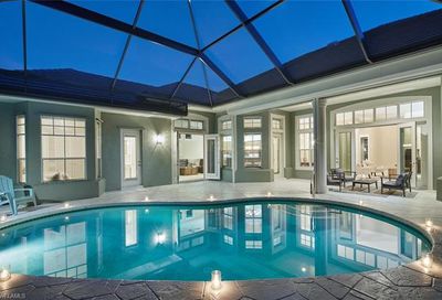 202 Monterey Dr Naples FL 34119