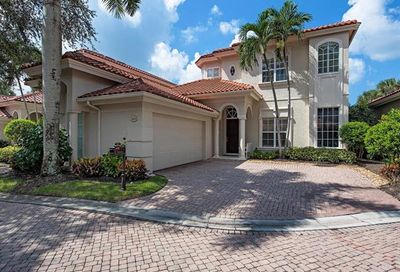 2614 L'ermitage Ln Naples FL 34105