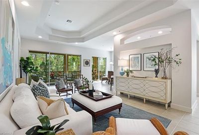 9512 Ironstone Ter Naples FL 34120