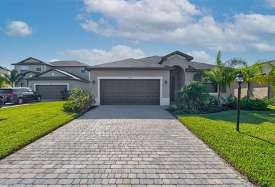 14600 Monrovia Ln Fort Myers FL 33905