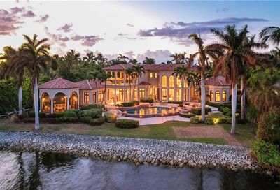 950 Admiralty Parade Naples FL 34102