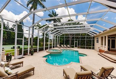 678 Carica Rd Naples FL 34108