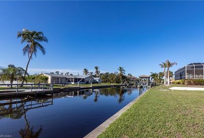 4817 Tarpon Ave Bonita Springs FL 34134