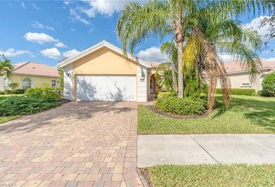 8705 Ferrara Ct Naples FL 34114