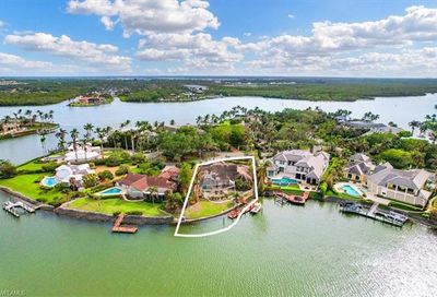 3692 Nelsons Walk Naples FL 34102