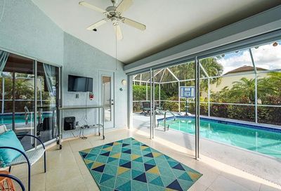 6786 Berwick Pl Naples FL 34104