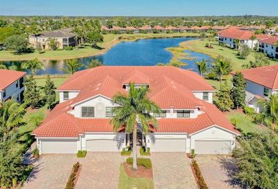 3169 Aviamar Cir Naples FL 34114