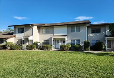 180 Cypress Way E Naples FL 34110