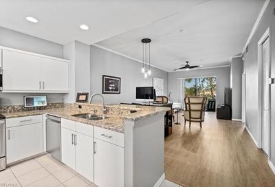 8217 Parkstone Pl Naples FL 34120