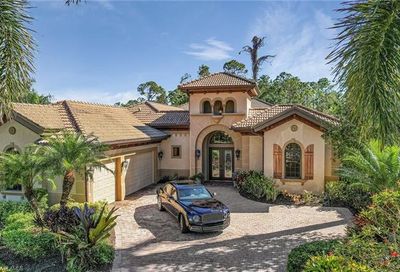 7730 Mickelson Ct Naples FL 34113