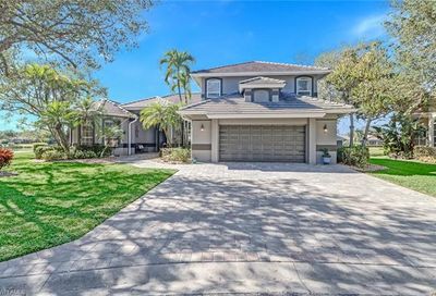 4638 Turnstone Ct Naples FL 34119