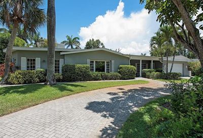 745 Pectin Rd Naples FL 34102