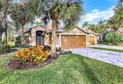 8755 Naples Heritage Dr Naples FL 34112
