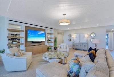 13915 Old Coast Rd Naples FL 34110