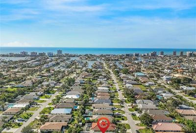 594 102nd Ave N Naples FL 34108