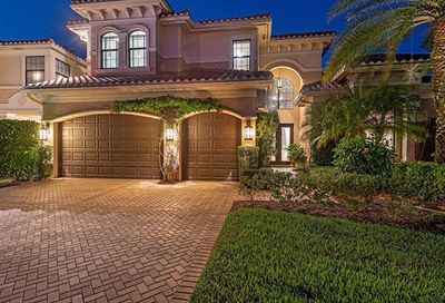 3641 Santaren Ct Naples FL 34119