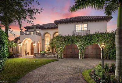 8057 Vera Cruz Way Naples FL 34109