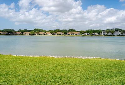 2841 Citrus Lake Dr Naples FL 34109