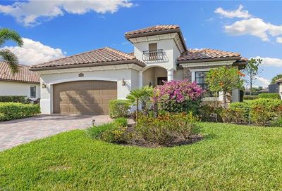 12517 Fenhurst Way Naples FL 34120