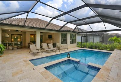 8664 Dilillo Ct Naples FL 34119
