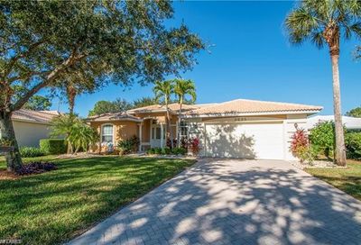 3625 Recreation Ln Naples FL 34116