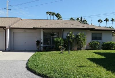 2932 Captiva Gardens Dr Sarasota FL 34231
