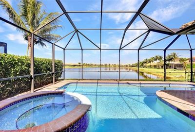 2739 Cinnamon Bay Cir Naples FL 34119