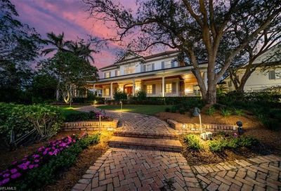 2325 Lantern Ln Naples FL 34102