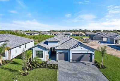 1779 Hagen Ct Naples FL 34120