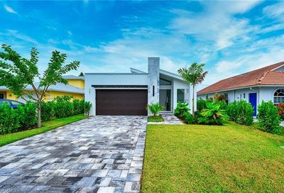 767 98th Ave Ave N Naples FL 34108