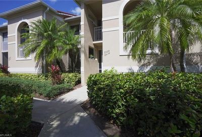 2760 Cypress Trace Cir Naples FL 34119