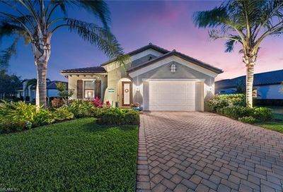 4693 Abaca Cir Naples FL 34119